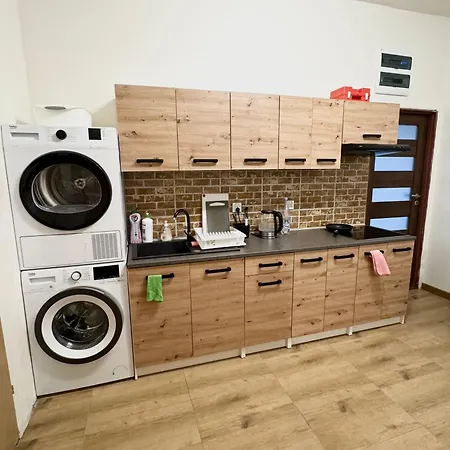 Fenix Хостел Мронгово